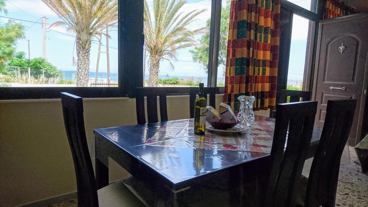 Summerhouse Peggy: Close To Athens Airport By The Sea Artemida  Exterior photo